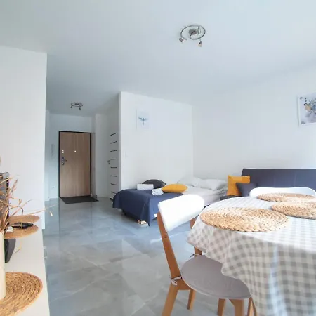 Golden Apartment
