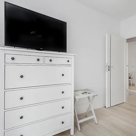 Golden Apartment *